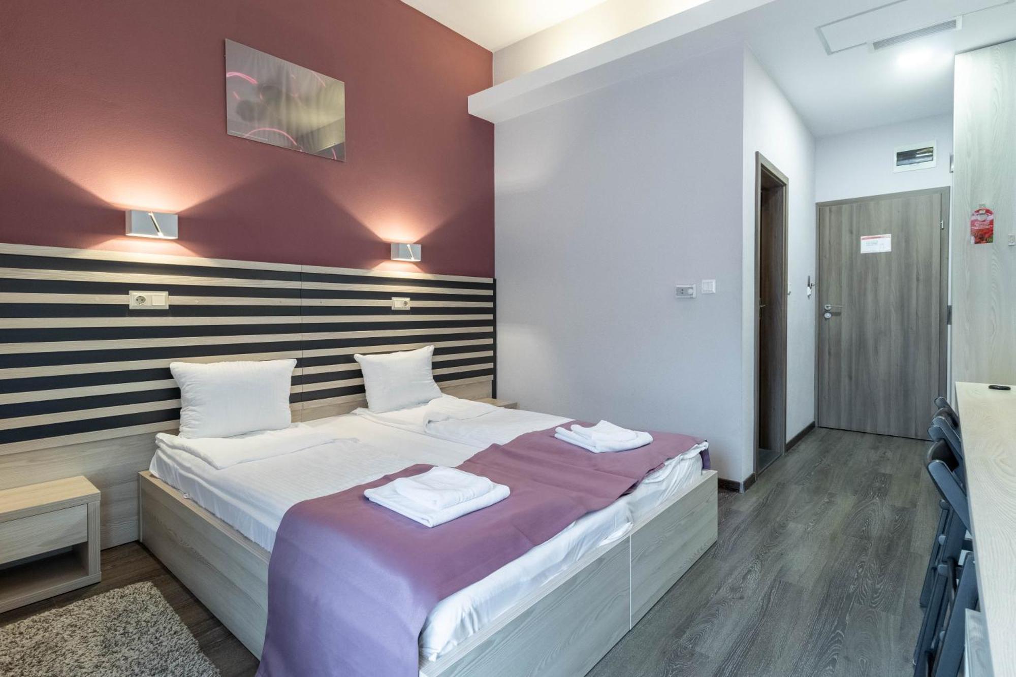 Hotel Altus &